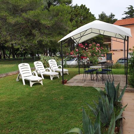 Apartment Frleta Umag Bagian luar foto