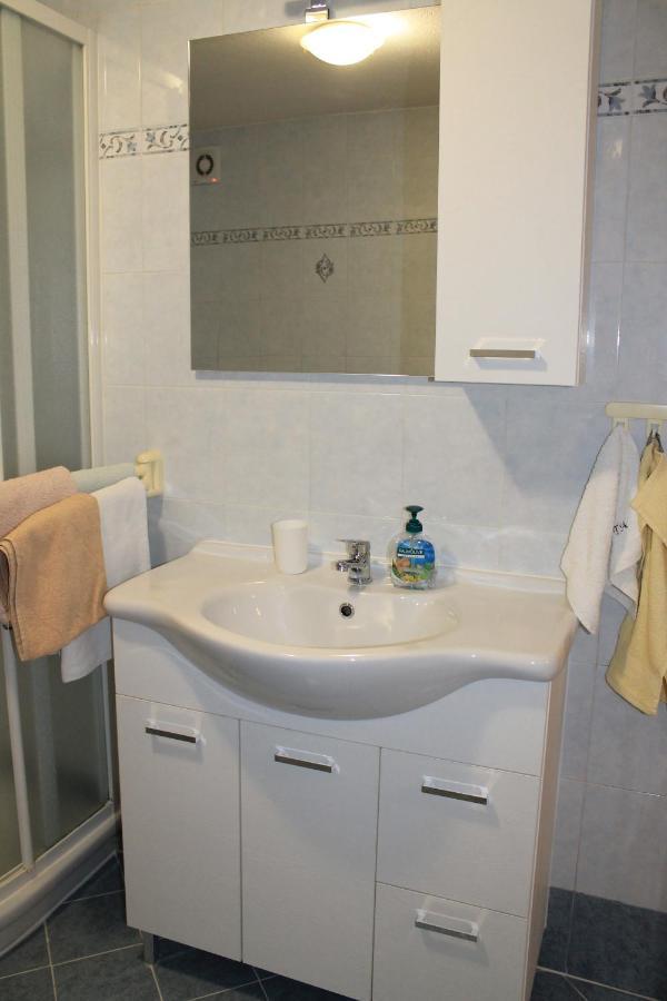 Apartment Frleta Umag Bagian luar foto