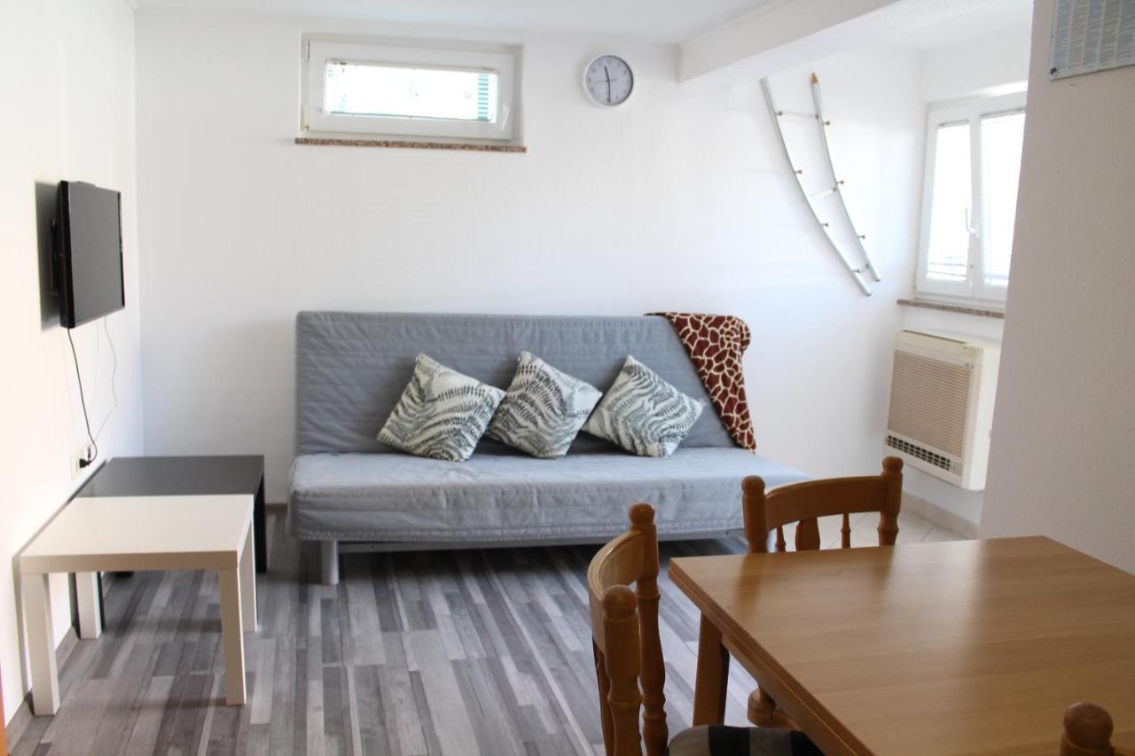 Apartment Frleta Umag Bagian luar foto